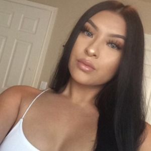 Meet your Posher, Marissa